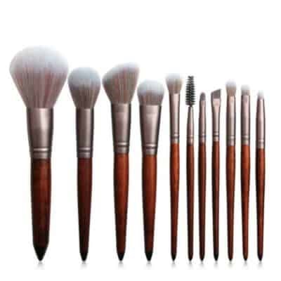 Dami N Co: Explore the best makeup brush set